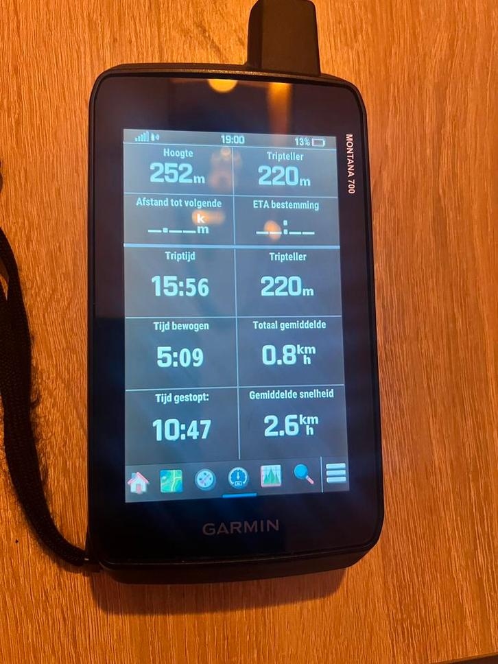 Garmin Montana 700 GPS - Zo goed als nieuw!, Watersport en Boten, Navigatiemiddelen en Scheepselektronica, Zo goed als nieuw, Verzenden