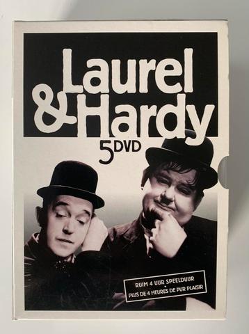 Laurel & Hardy - 5 dvd box beschikbaar voor biedingen
