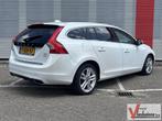 Volvo V60 2.4 D6 AWD Plug-In Hybrid Summum | Leder | Climate, Auto's, Volvo, Automaat, Zwart, 48 g/km, Wit