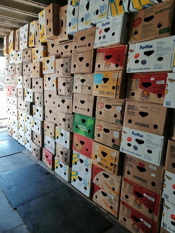 Bananendozen met inlegkarton, Doe-het-zelf en Bouw, Kratten en Dozen, Zo goed als nieuw, Doos, 50 tot 75 cm, Minder dan 35 cm