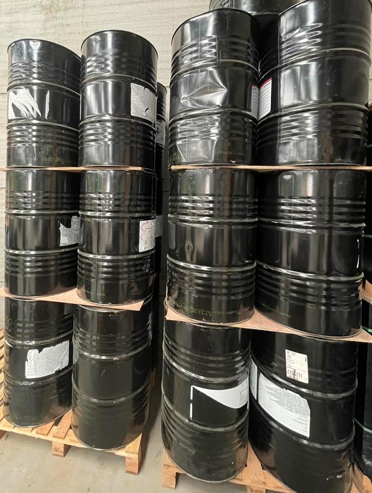 Vat was vat metaal/stalen vat 50,60 100 200 220l..., Tuin en Terras, Regentonnen, Zo goed als nieuw, Metaal, 150 liter of meer