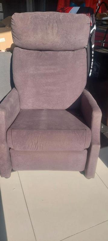 Fauteuil relax electrique Fonction releveur  / livraison pos beschikbaar voor biedingen