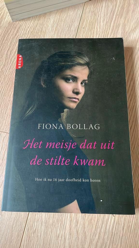 Fiona Bollag - Het meisje dat uit de stilte kwam, Boeken, Literatuur, Zo goed als nieuw, Europa overig, Ophalen of Verzenden