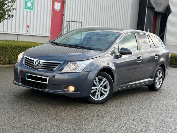 Teyota avensis 2010 2.0 306.000km start rijd, Auto's, Toyota, Particulier, Avensis, Diesel, Euro 5, Break, Ophalen