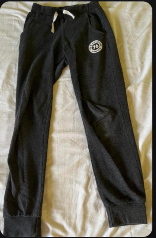 joggingbroek maat 152 / 12 jaar, Kinderen en Baby's, Kinderkleding | Maat 152, Zo goed als nieuw, Jongen, Broek, Ophalen of Verzenden