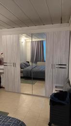 Slaapkamer met bed, kleerkast en commodes, Huis en Inrichting, Ophalen, Zo goed als nieuw