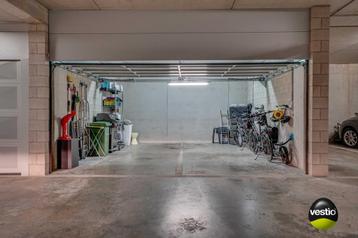 Garage te koop in Oudsbergen beschikbaar voor biedingen