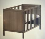 Ikea Sundvik bedje grijs-bruin, Kinderen en Baby's, Babywiegjes en Ledikanten, Ophalen, Zo goed als nieuw, Ledikant