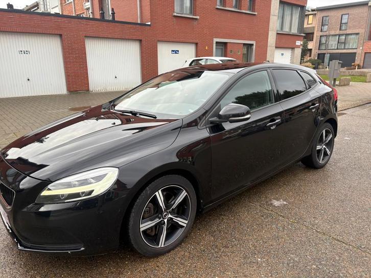 Volvo V40 2019, Auto's, Volvo, Particulier, V40, Cruise Control, Elektrische ramen, LED verlichting, Parkeersensor, Xenon verlichting