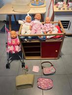 Bébé poussette et armoire, Enfants & Bébés, Jouets | Poupées, Utilisé