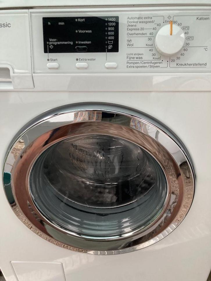 MIELE W1 Wasautomaat WDA 110.Recent +sokkelschuif + garantie, Electroménager, Lave-linges séchants, Comme neuf, 6 à 8 kg, 95 cm ou plus