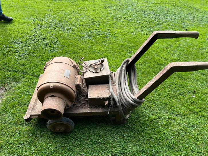 Moteur électrique Welco sur chariot roulant, Antiquités & Art, Curiosités & Brocante, Enlèvement