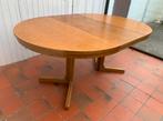 Vintage uitschuifbare ronde tafel in Scandinavisch design, Huis en Inrichting, Ophalen, Gebruikt, Ovaal