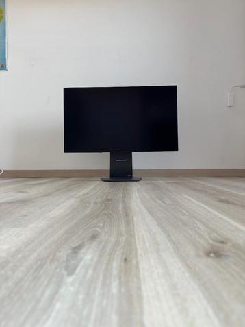 Moniteur 32 pouces 4K OLED beschikbaar voor biedingen