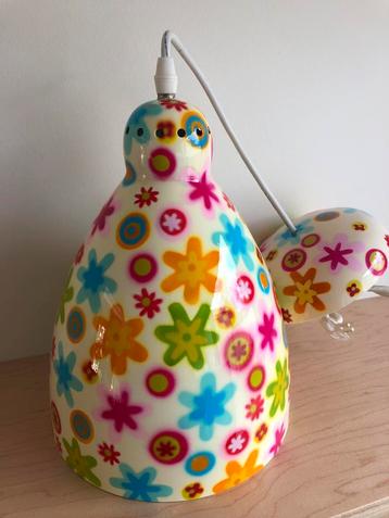 Beige hanglamp met kleurrijke sterren, merk Pylones, Huis en Inrichting, Lampen | Hanglampen, Ophalen of Verzenden, Zo goed als nieuw