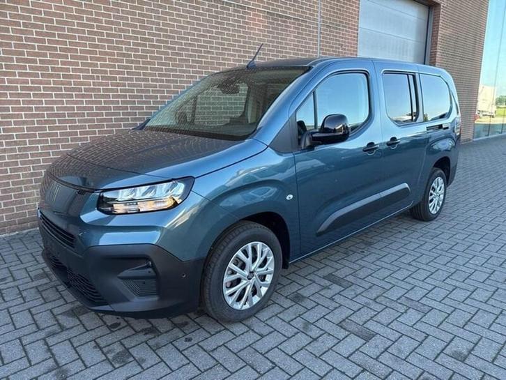 Fiat Doblo 7Plaatsen 1.2 Turbo S/S MT6 110PK, Auto's, Fiat, Doblo, Overige brandstoffen, Monovolume, 5 deurs, Handgeschakeld, Blauw