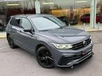 Volkswagen Tiguan R-LINE / ADAPT / CARPLAY / CAM / MAXTON KI, Auto's, Automaat, 4 cilinders, Bedrijf, 5 zetels