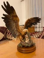 Statue Hawk, Collections, Collections Animaux, Comme neuf, Enlèvement