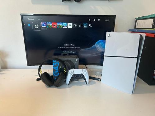ps5 slim + Monitor + headset, Games en Spelcomputers, Games | Sony PlayStation 5, Nieuw, Ophalen