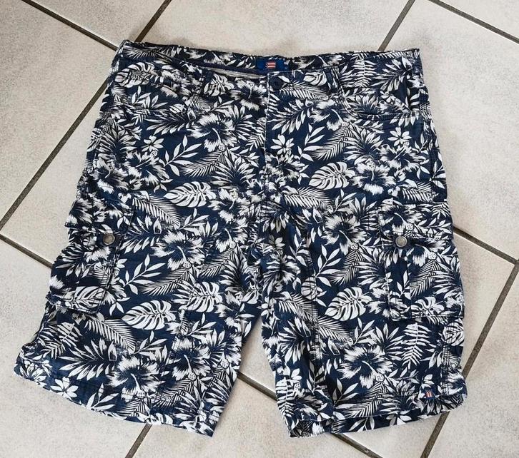 Bermuda Heren - blauw/witte print - XL, Kleding | Heren, Broeken en Pantalons, Zo goed als nieuw, Maat 56/58 (XL), Blauw, Verzenden