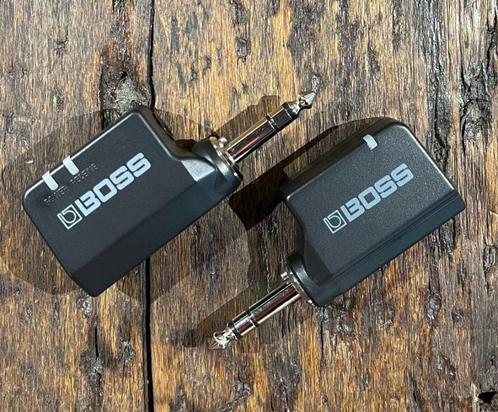 Boss WL-20 Wireless Guitar System, Muziek en Instrumenten, Kabels en Stekkers, Zo goed als nieuw, Apparatuur, Ophalen of Verzenden