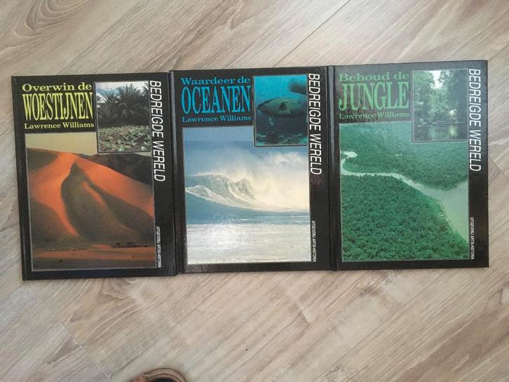 Artis Historia collectie van 6 reeksen, Boeken, Wetenschap, Zo goed als nieuw, Ophalen