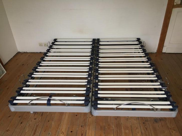 Verstelbare lattenbodem Beka op poten 180x200cm, Huis en Inrichting, Slaapkamer | Matrassen en Bedbodems, Gebruikt, Bedbodem, 180 cm