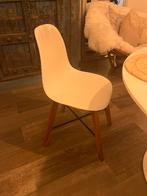 Set van 4 Scandinavische stoelen, Huis en Inrichting, Stoelen, Ophalen, Zo goed als nieuw