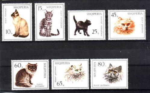 Postzegels themareeksen katten en paarden, Timbres & Monnaies, Timbres | Timbres thématiques, Animal et Nature, Enlèvement ou Envoi