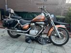 Suzuki Intruder schuurvondst! 2 cilinder! 125cc, Motoren, 2 cilinders, Chopper, Particulier, 125 cc