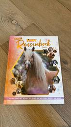Paardenrassen boek, Boeken, Ophalen of Verzenden, Zo goed als nieuw