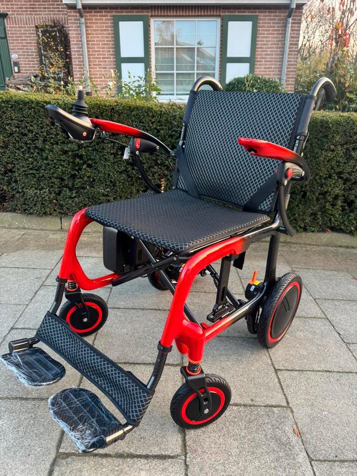 Lichtgewicht elektrische rolstoel slechts 11kg full carbon, Diversen, Rolstoelen, Elektrische rolstoel, Ophalen of Verzenden