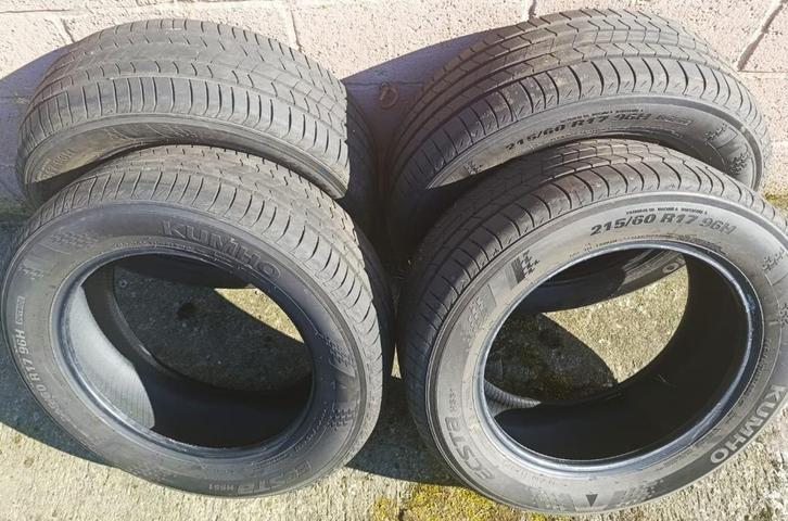 4 pneus neufs Kumho Ecsta HS51 en taille 215/60 R17 96H, Autos : Pièces & Accessoires, Pneus & Jantes, Pneu(s), Pneus été, 17 pouces