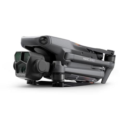 DJI Mavic 3 Pro Fly More (DJI RC Pro), Audio, Tv en Foto, Drones, Zo goed als nieuw, Drone met camera, Ophalen of Verzenden