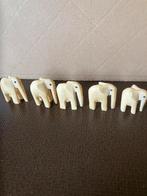 Beeldjes gemaakt van kostbaar materiaal, Verzenden