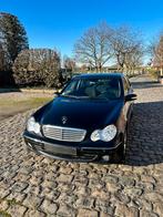 Mercedes C 200 CDI Elegance TOPSTAAT !!!, Auto's, 4 deurs, Zwart, 4 cilinders, Zwart