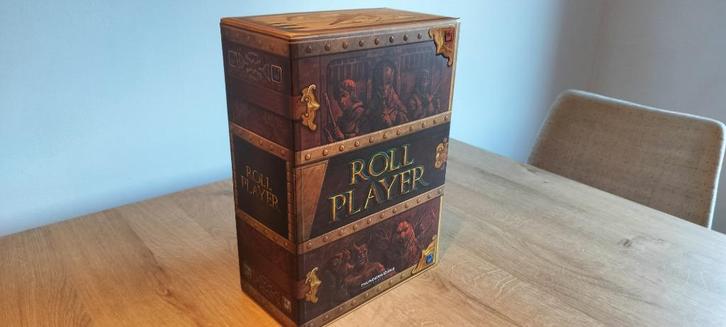 Roll Player, Hobby en Vrije tijd, Gezelschapsspellen | Bordspellen, Zo goed als nieuw, Een of twee spelers, Drie of vier spelers