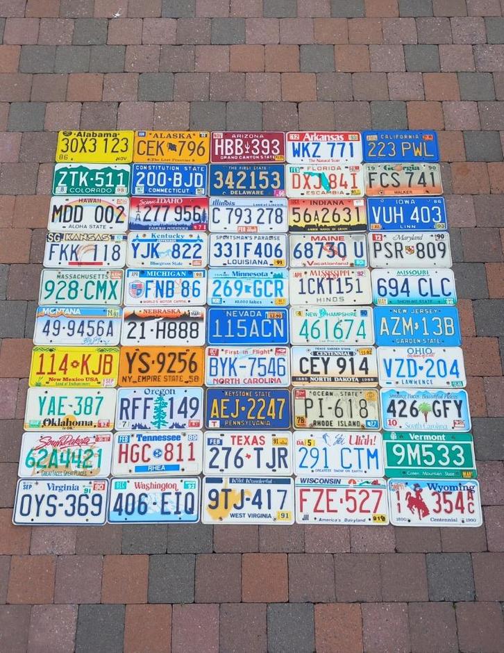 LOT VAN 50 USA NUMMERPLATEN, Verzamelen, Complete verzamelingen en Collecties, Ophalen of Verzenden