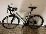 Race fiets Van Rysel wit zwart, Fietsen en Brommers, Fietsen | Racefietsen, 26 inch, Heren, Aluminium, Zo goed als nieuw
