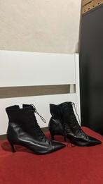 Bottines a lacets, Neuf, Zara, Enlèvement, Boots et Botinnes