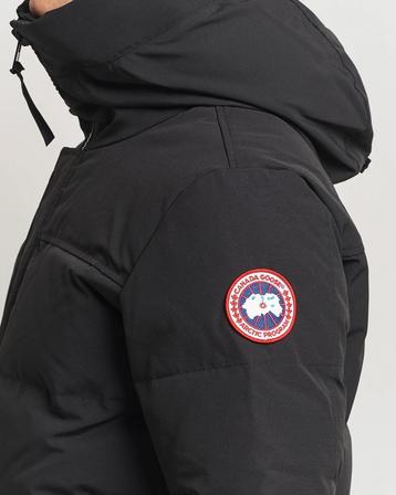 Canada goose macmillan parka black beschikbaar voor biedingen