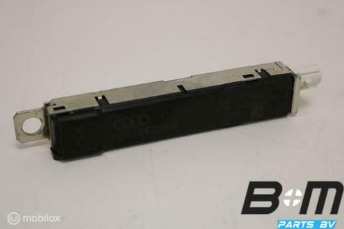 Antenneversterker Audi Q3 8U FL 8U0035225A, Auto diversen, Autoradio's, Gebruikt
