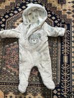 Baby jas, Ophalen