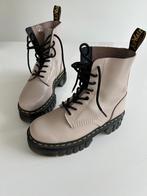 Dr Martens 38 Nieuw !, Kleding | Dames, Schoenen, Ophalen, Beige, Lage of Enkellaarzen, Nieuw