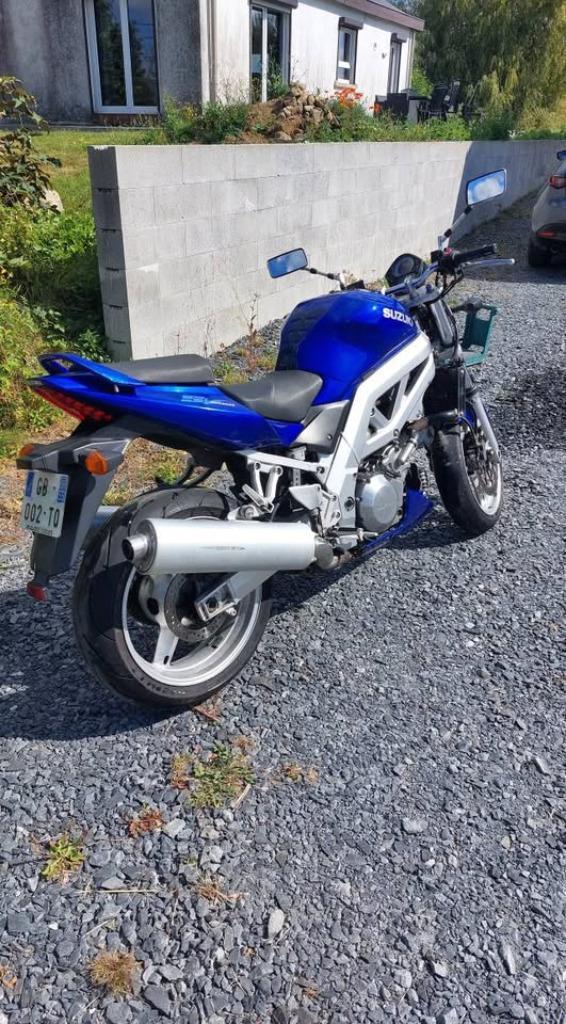 Suzuki SV 1000, Motoren, Motoren | Suzuki, Particulier, Naked bike, meer dan 35 kW, 2 cilinders, Motorrijbewijs A, Ophalen of Verzenden