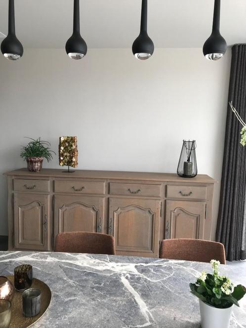 Massief eiken kast, Huis en Inrichting, Kasten | Dressoirs, Zo goed als nieuw, 200 cm of meer, 50 tot 75 cm, Met lade(s), Met deur(en)