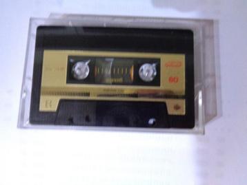 K7 audio enregistrables. MAXELL 60 doré beschikbaar voor biedingen