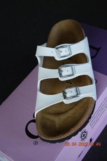 Papillio by birkenstock beschikbaar voor biedingen