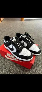 Nike Dunks, Neuf, Enlèvement, Baskets, Noir
