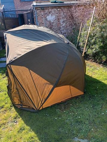 Ultimate brolly grondzeil winterovewrap compleet, Watersport en Boten, Hengelsport | Karpervissen, Ophalen, Zo goed als nieuw